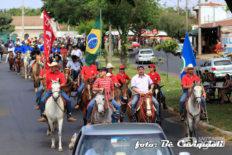 Cavalgada de São Francisco de Assis promete agitar o domingo em Ibaté - Crédito: Be Caviquioli