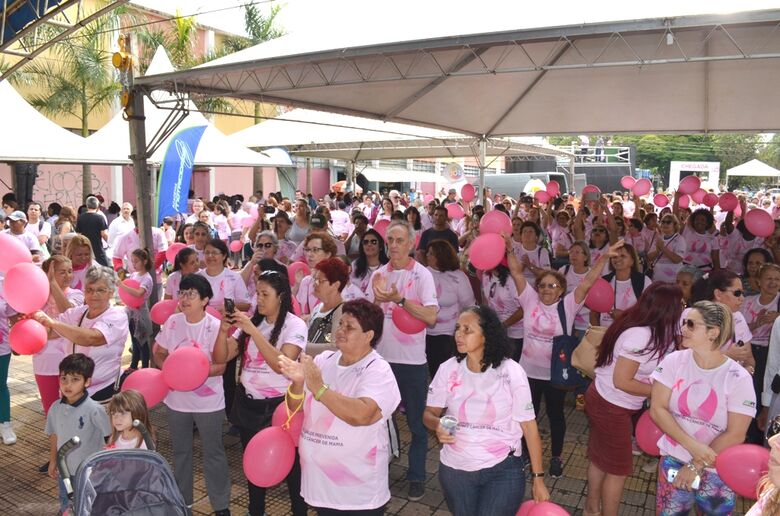 Fundo Social realiza Caminhada Outubro Rosa - Crédito: Divulgação