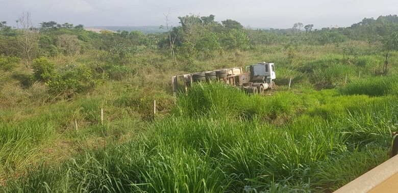 Caminhoneiro morre em estrada da região - Crédito: Araraquara 24 h
