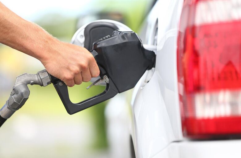 Petrobras vai reduzir em 6,2% o preço médio da gasolina nas refinarias nesta quarta-feira - Crédito: Divulgação