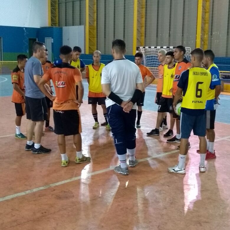 Asf São Carlos sub19 perde para Limeira e preocupa Fabiano Lourenço - Crédito: Marcos Escrivani