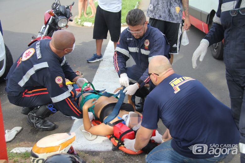 Gestante fica ferida após acidente na Vila Prado - Crédito: Maycon Maximino