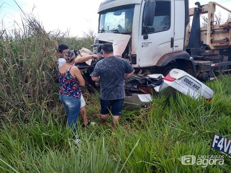 Duas pessoas morrem em grave acidente em cidade da região - Crédito: X Tudo Ribeirão