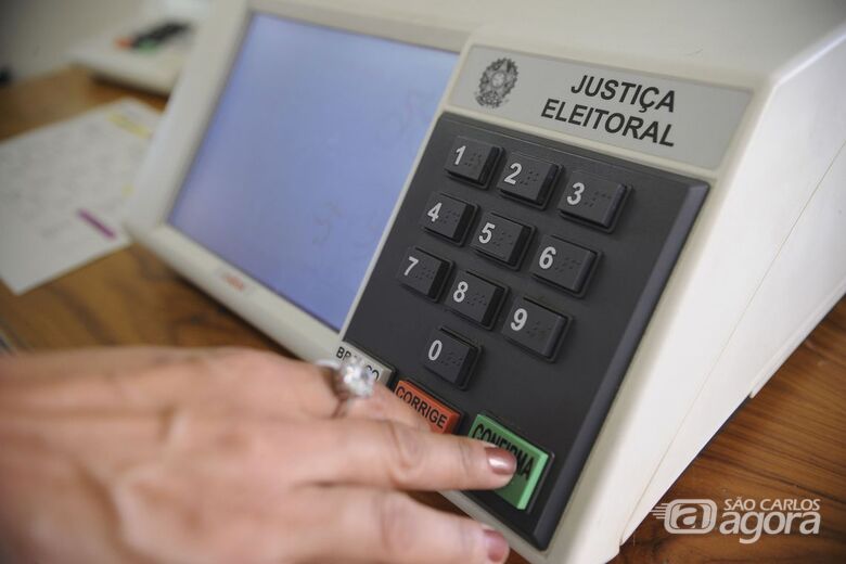Eleitor que não votou no primeiro turno deve ir às urnas no domingo - Crédito: Fábio Pozzebom/Agência Brasil