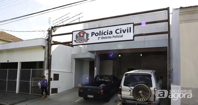 Mulher dá abrigo a casal e acaba sendo vítima de furto - 