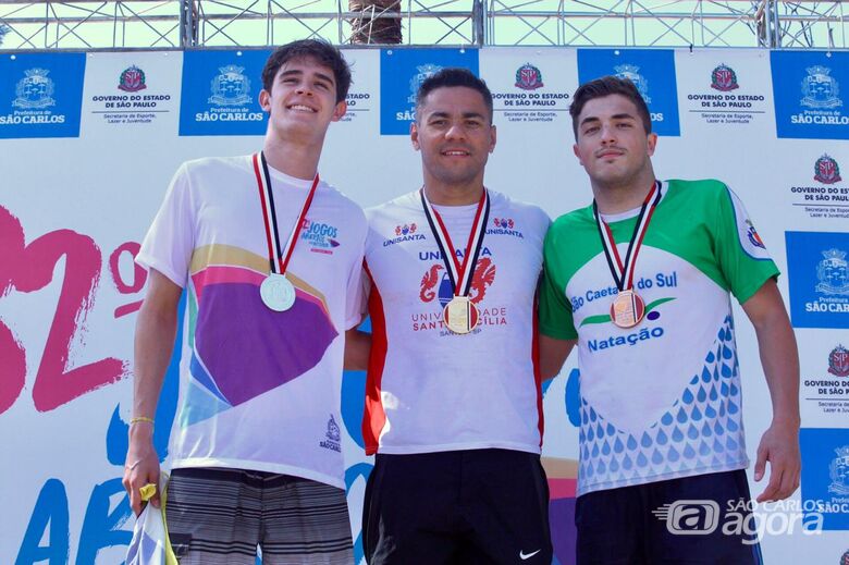 Natação convencional de São Carlos leva primeira medalha nos Abertos - Crédito: Divulgação