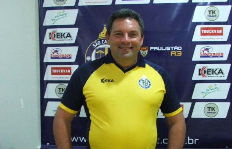 Omar Curi é confirmado com o técnico do São Carlos para 2019 - Crédito: Rovanir Frias/SCFC