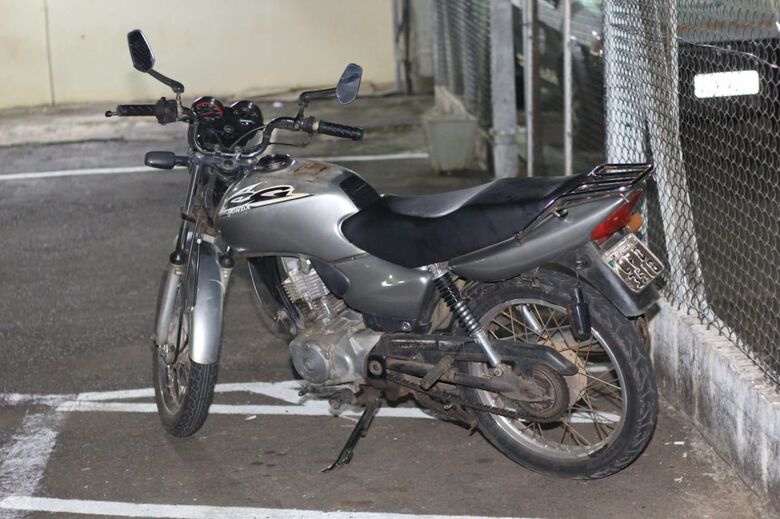 Garoto de 13 anos é flagrado em moto roubada - Crédito: Marco Lúcio