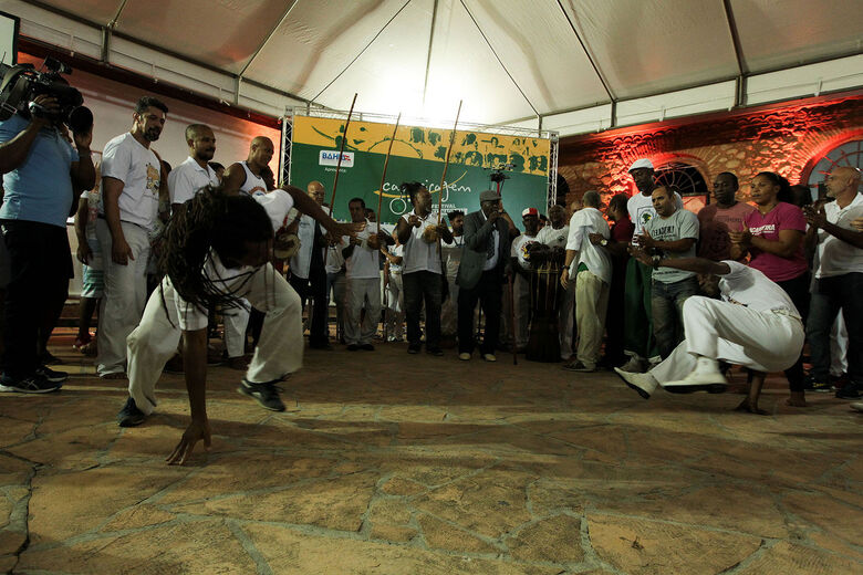 Projeto promove caminhada e roda de capoeira no Cerrado da UFSCar - Crédito: Paula Fróes/GOVBA