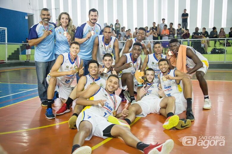 Finais do Basquete masculino agitaram o ginásio de esportes do Santa Felícia - Crédito: Divulgação