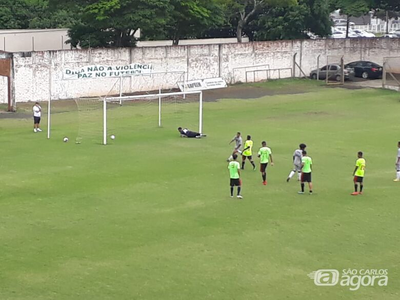 Águia sofre derrota em jogos de 9 gols - Crédito: Rovanir Frias/SCFC