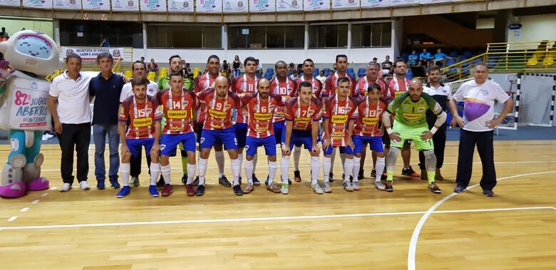 Em jogo tenso, São Carlos Futsal vira e garante vaga na semifinal - Crédito: Marcos Escrivani