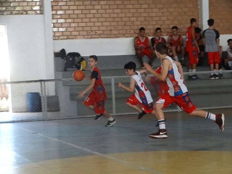 Finais da Liga Centro Oeste acontecem durante festival interno de basquete - Crédito: Marcos Escrivani