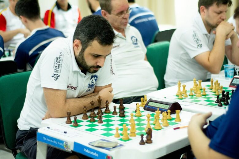 São-carlense faz parte do seleto grupo de 14 brasileiros que ostentam o título de Grande Mestre Internacional - Crédito: Divulgação