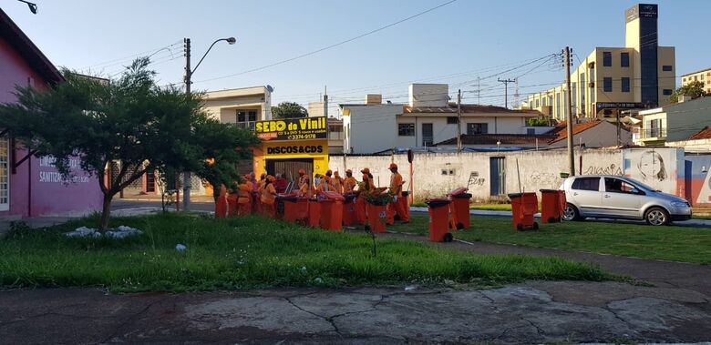 Empresa inicia serviço de limpeza pública em São Carlos - Crédito: Divulgação