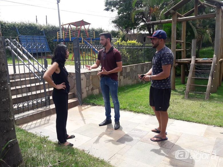 Vereador Elton Carvalho visita Casa de Acolhimento para fiscalizar obras e se familiarizar com as demandas do projeto - Crédito: Divulgação