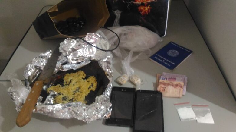 Desocupado é detido com crack em casa na Vila Pureza - Crédito: Divulgação