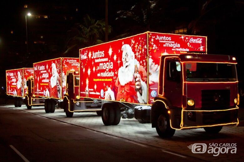 Caravana de Natal da Coca-Cola passará pelas ruas do Centro de São Carlos nesta terça-feira - Crédito: Divulgação
