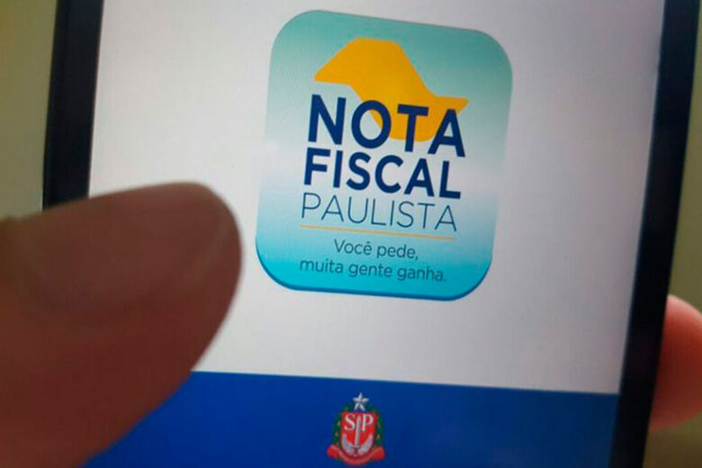 Morador de Araraquara recebe prêmio de R$ 500 mil no sorteio da Nota Fiscal Paulista - Crédito: Divulgação