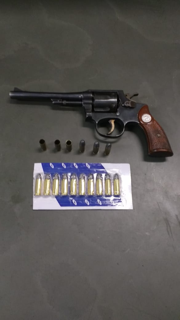 Homem é detido com arma de fogo em Porto Ferreira - Crédito: Divulgação