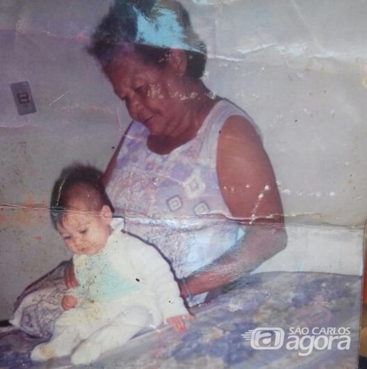 Após 20 anos, mãe quer reencontrar filha; informações dão conta que ela mora em São Carlos - Crédito: Divulgação