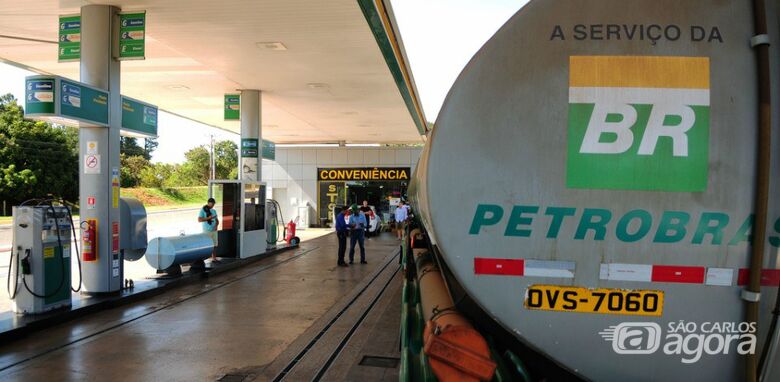 Valor médio da gasolina nos postos caiu 6% em dois meses - Crédito: Pedro Ventura/Agência Brasília