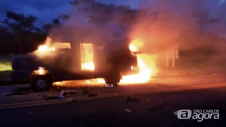 AGORA: bandidos explodem carro-forte na região da LATAM - Crédito: Colaborador