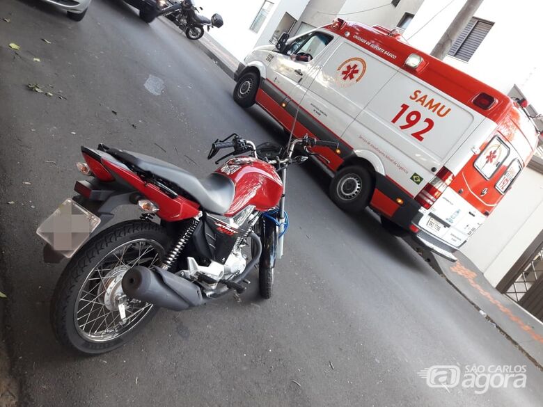 Após queda de moto, dois ficam feridos - Crédito: São Carlos Agora