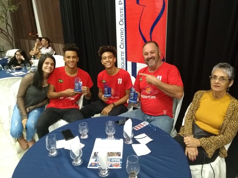 MPV 2018 premia os melhores da Liga Centro Oeste; são-carlenses recebem premiações - Crédito: Divulgação