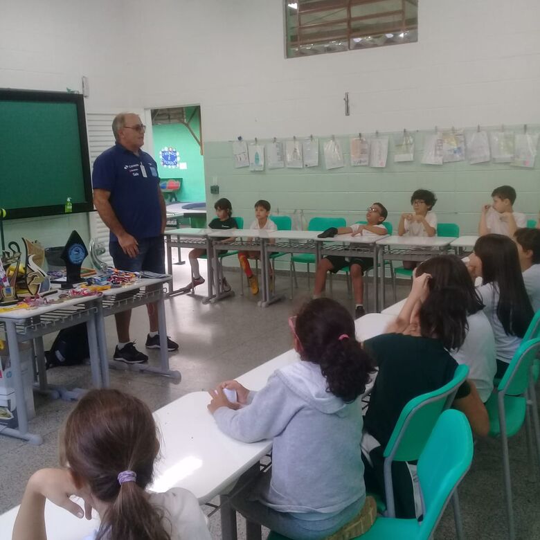 Alunos em formação tem aula de cidadania, de inclusão e de para-desporto - Crédito: Marcos Escrivani