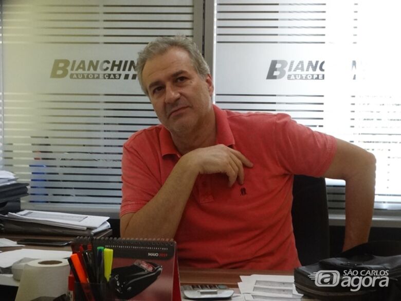 Julinho Bianchim pode retornar a presidência do São Carlos em julho - Crédito: Marcos Escrivani