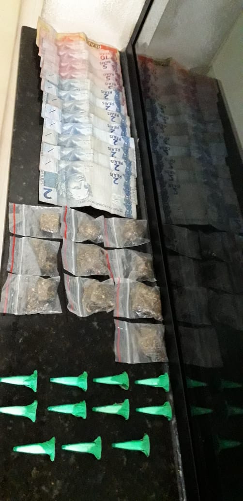 Desocupado é detido com cocaína e maconha no Aracy - Crédito: Divulgação
