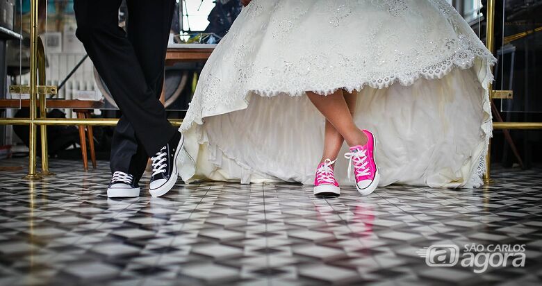 Sancionada lei que proíbe casamento de menores de 16 anos -