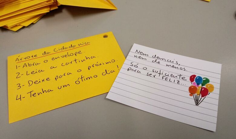 Árvore com mensagens de carinho e motivação será disponibilizada na UFSCar - Crédito: Divulgação