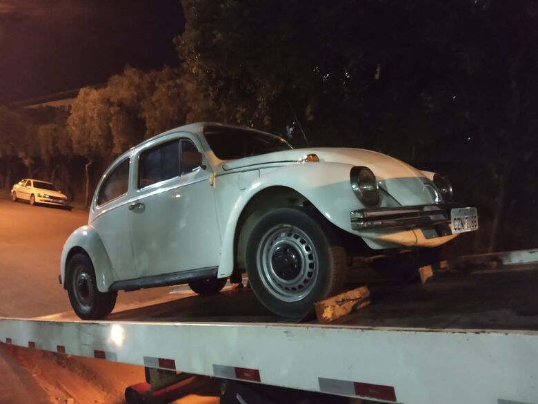 Fusca furtado é recuperado pela PM - Crédito: São Carlos Agora