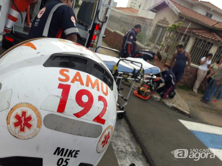 Motorista avança sinal de pare e causa acidente no Centro - Crédito: São Carlos Agora