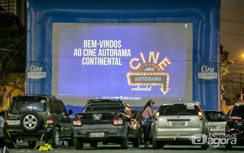 Cine Autorama realiza sessão de cinema drive-in em São Carlos - Crédito: Divulgação