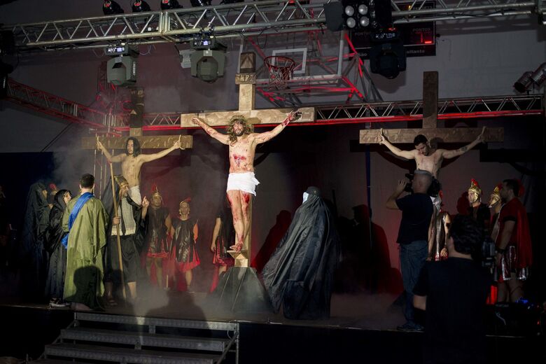 Noite de gala marca a encenação da Paixão de Cristo no Santa Felícia - Crédito: Roberto Lopes