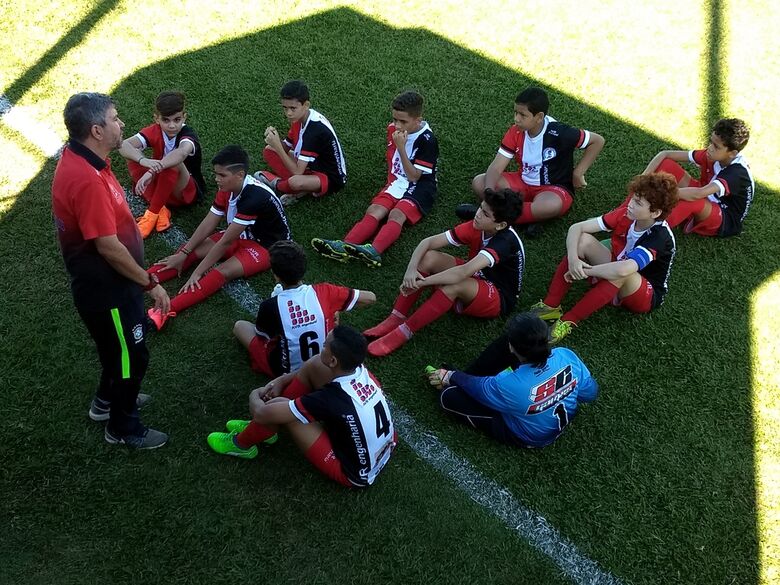 Bons jogos marcam a estreia do Salesianos no Campeonato Municipal - Crédito: Divulgação