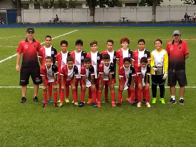 Equipes do Salesianos fazem jogos equilibrados no Municipal - Crédito: Divulgação