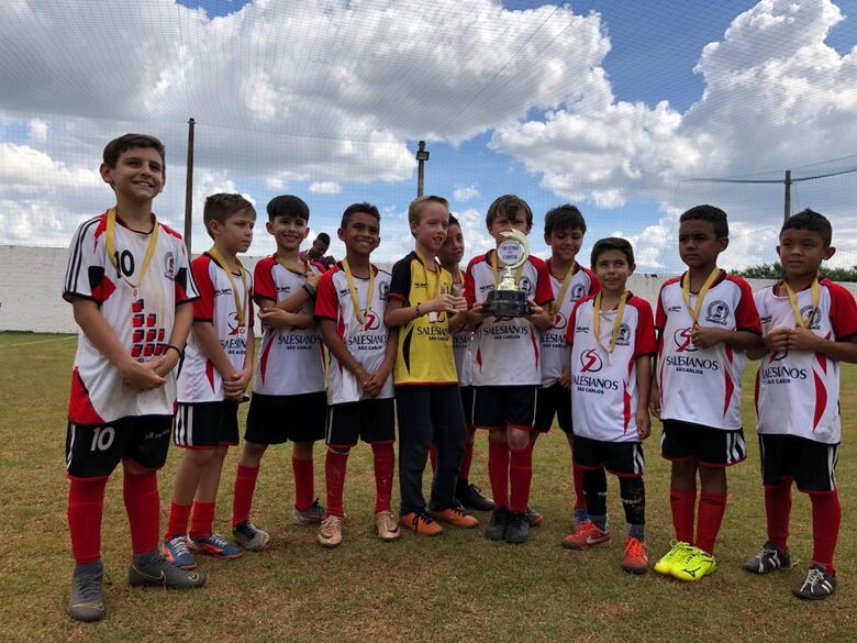 Salesianos é campeão no sub9 e vice no sub7 na Copa Cordeirópolis - Crédito: Divulgação