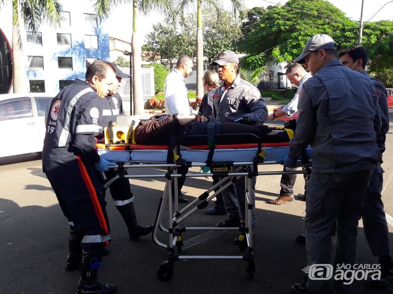 Motociclista fica ferida após colisão na região da USP - Crédito: São Carlos Agora