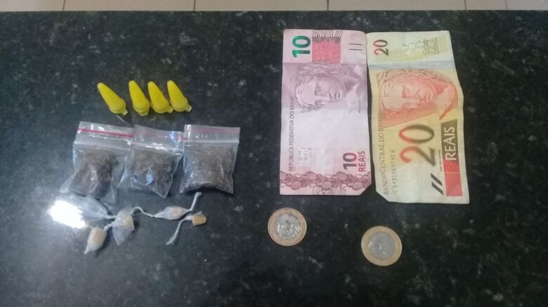 PM detém traficante no Jardim Cruzado, em Ibaté -