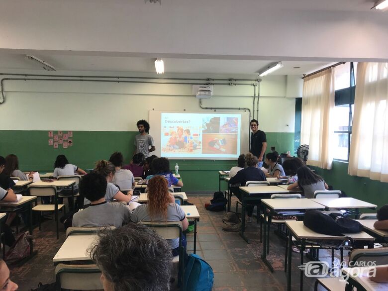 Universitários usam a ciência para aproximar alunos da UFSCar - Crédito: Divulgação