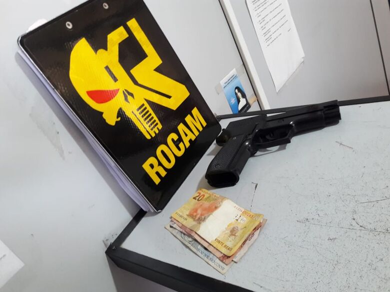 Adolescente é apreendido após assaltar estabeleciment comercial no Fagá - Crédito: São Carlos Agora