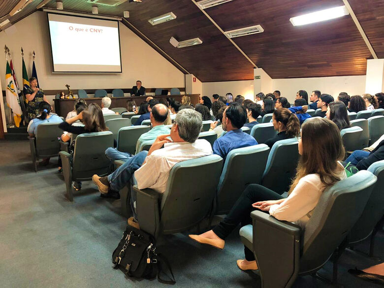Acisc realiza palestra sobre Comunicação Não Violenta na prática - Crédito: Divulgação