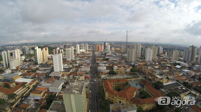 São Carlos está entre as 20 cidades mais seguras do estado em relação a crimes graves - Crédito: OWL Drones