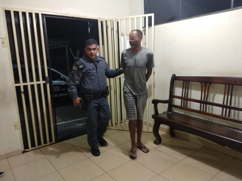 Homem é preso após descumprir medida protetiva - Crédito: São Carlos Agora
