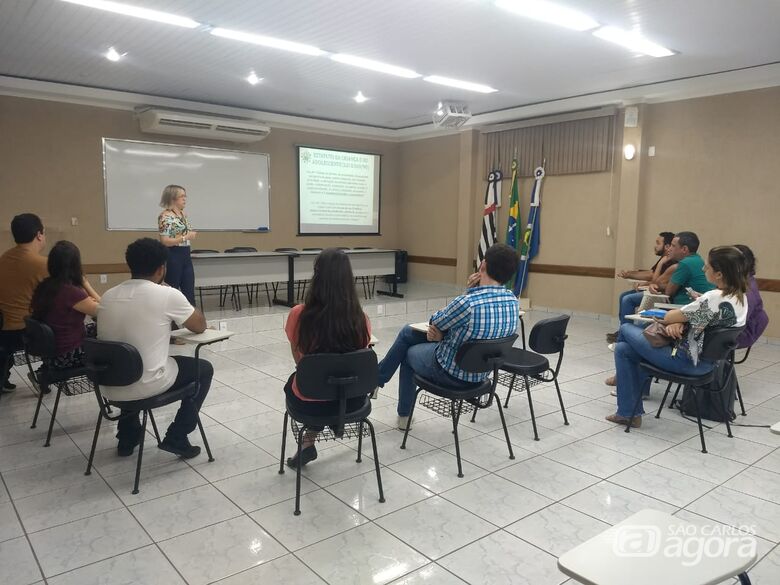 Cidadania realiza reunião com famílias interessadas em participar do Programa de Apadrinhamento - Crédito: Divulgação