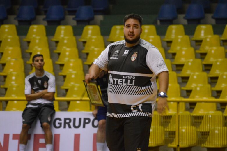 São Carlos quer esquecer o ‘tropeço’ e focar vitória e reação na Liga Nacional - Crédito: Maicon Reis